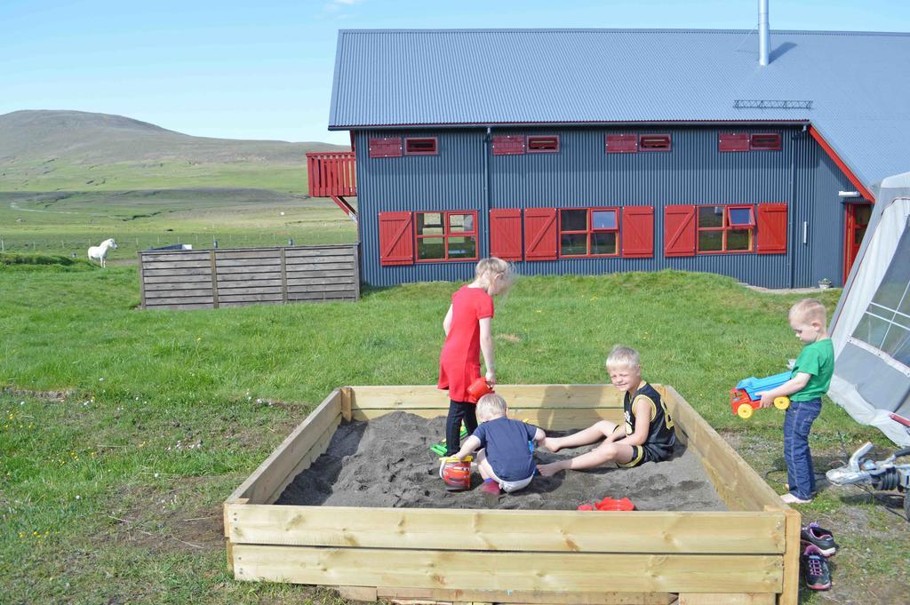 Laugarfell Accommodation & Hot Springs Екстериор снимка