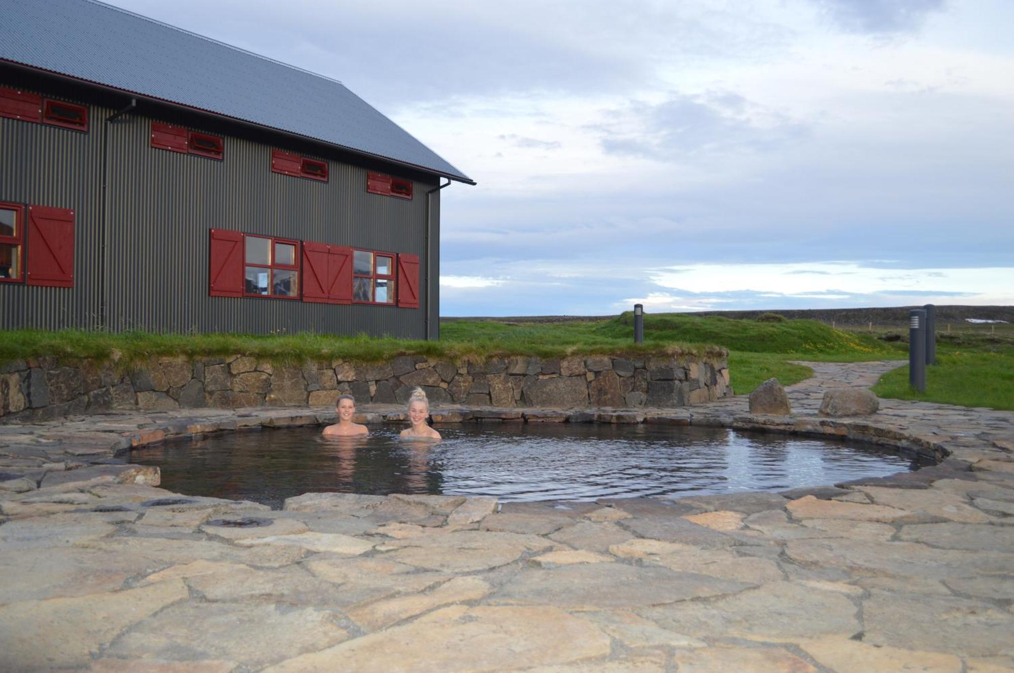 Laugarfell Accommodation & Hot Springs Екстериор снимка
