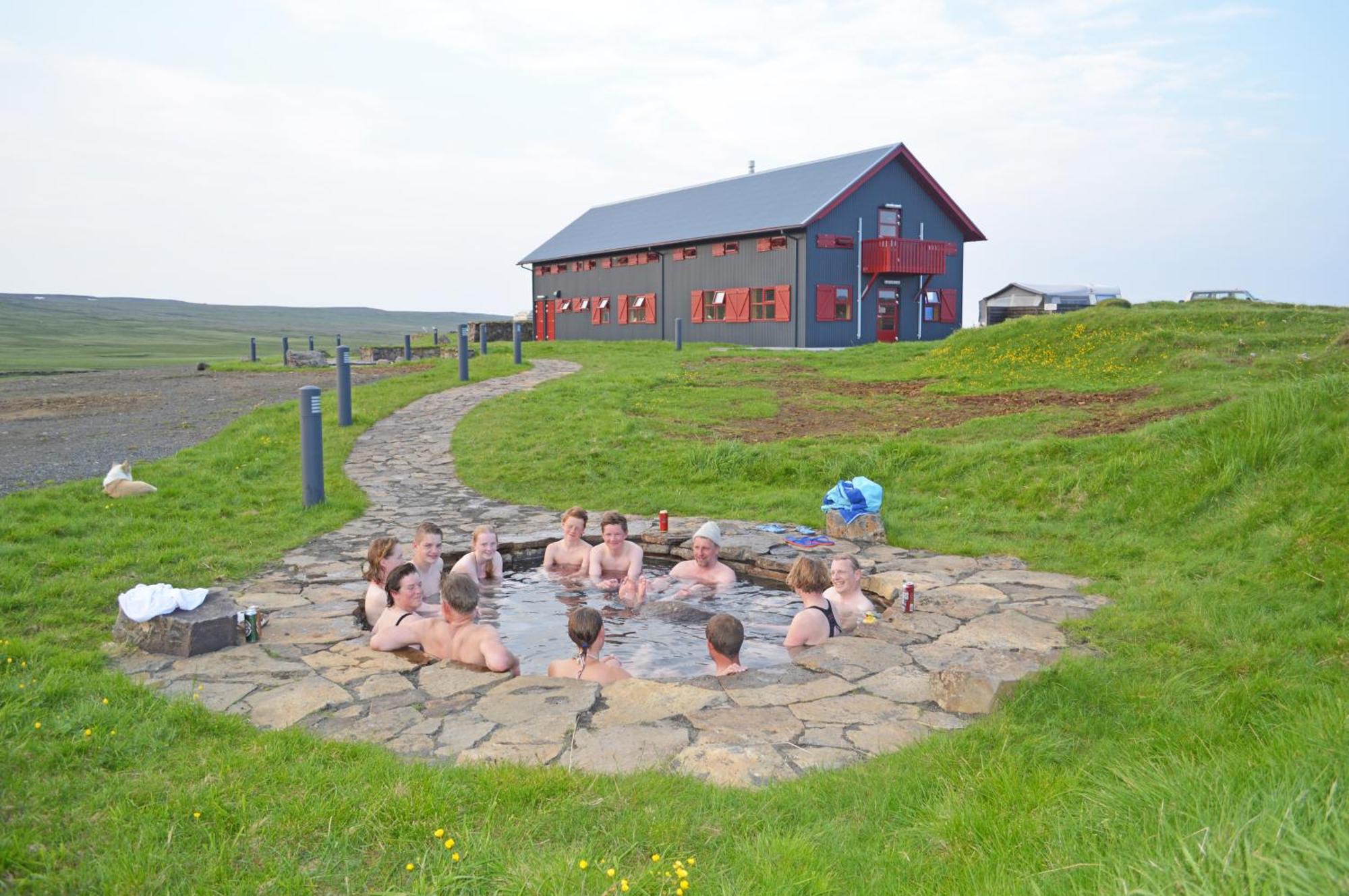 Laugarfell Accommodation & Hot Springs Екстериор снимка
