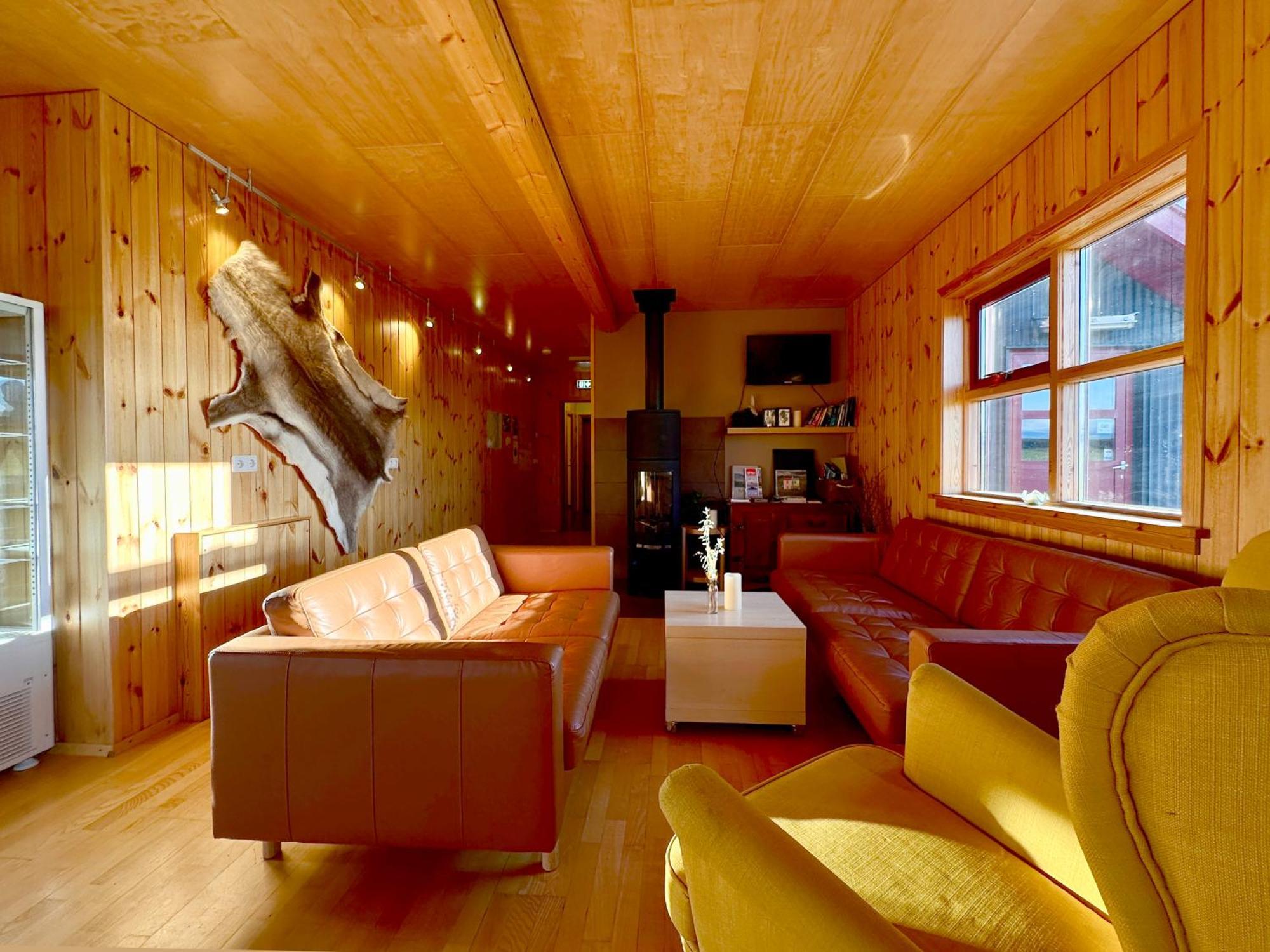 Laugarfell Accommodation & Hot Springs Екстериор снимка