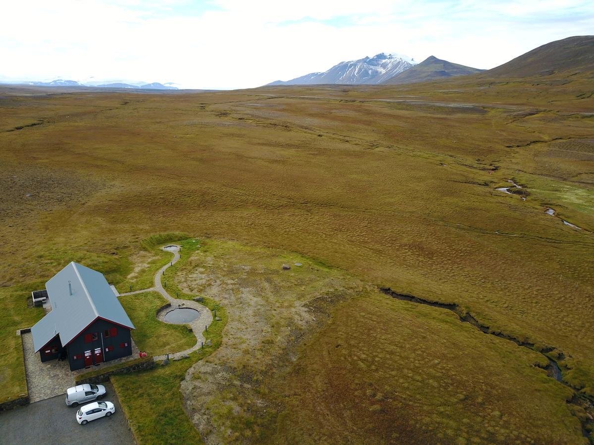 Laugarfell Accommodation & Hot Springs Екстериор снимка